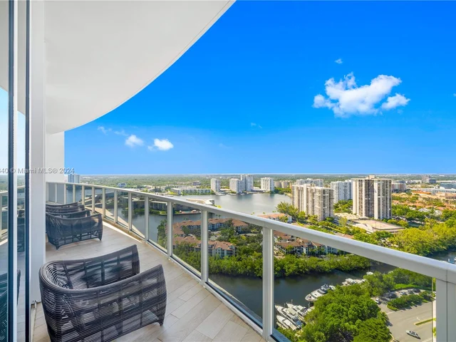 4100 Island Blvd # 3, Aventura FL 33160