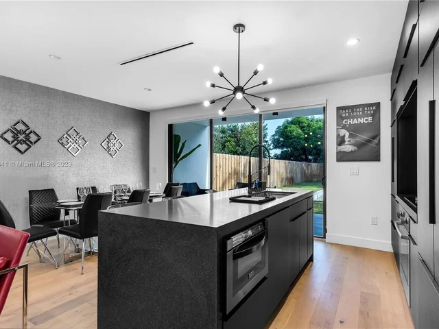 3176 SW 23RD TER # 3176, Miami FL 33145