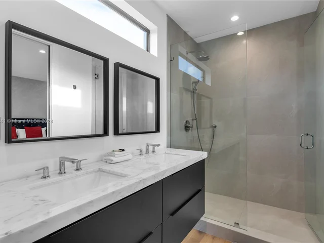 3176 SW 23RD TER # 3176, Miami FL 33145