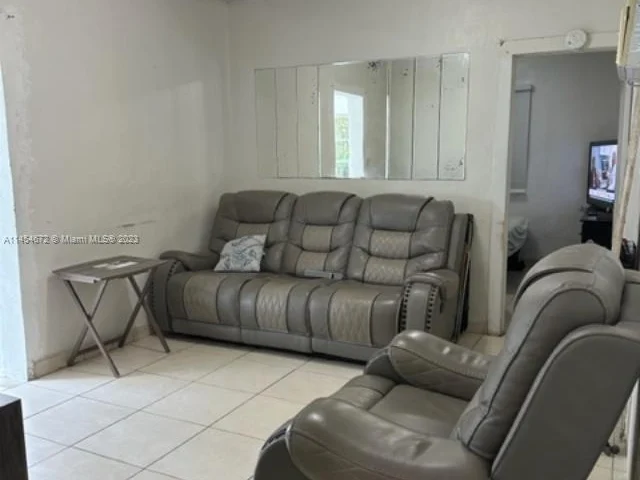 2270 NW 153rd St, Miami Gardens FL 33054