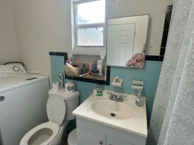 2270 NW 153rd St, Miami Gardens FL 33054