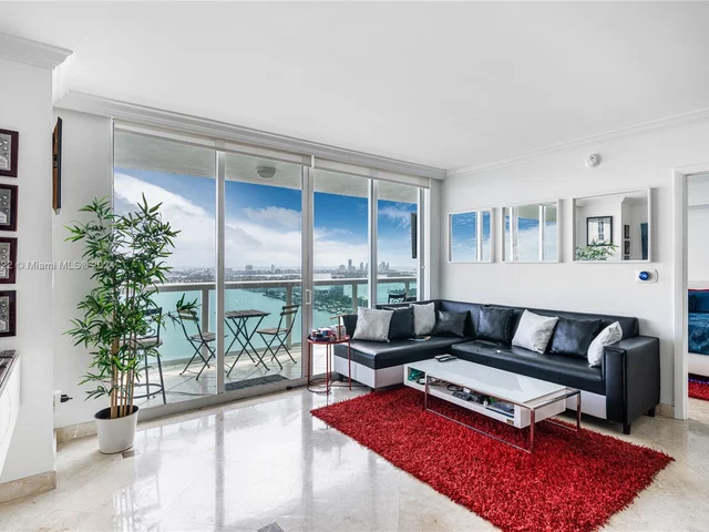 1800 N Bayshore Dr # 4105, Miami FL 33132