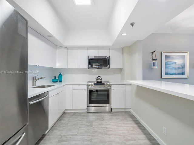 9455 Collins Ave # 805, Surfside FL 33154