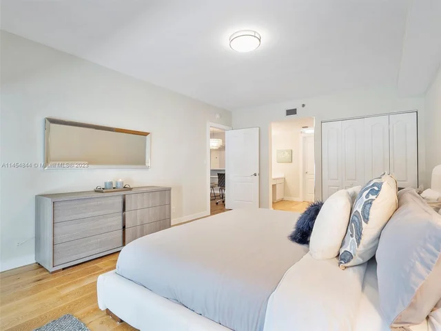 9455 Collins Ave # 805, Surfside FL 33154