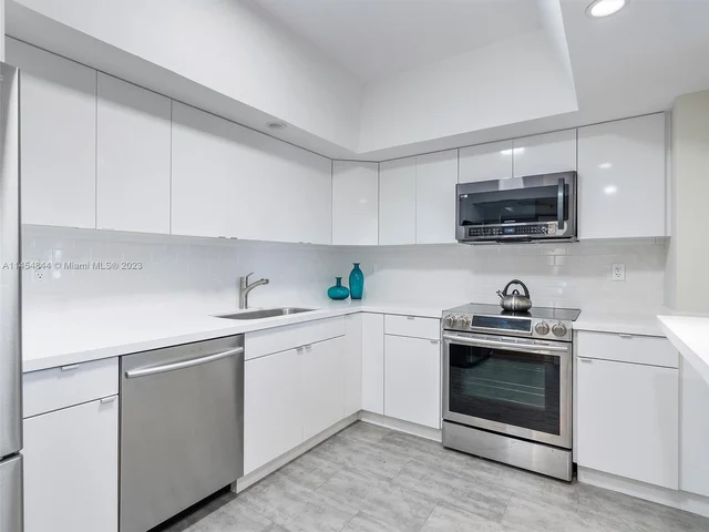 9455 Collins Ave # 805, Surfside FL 33154