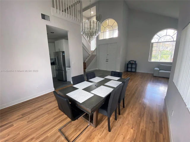 1231 NW 179th Ave, Pembroke Pines FL 33029