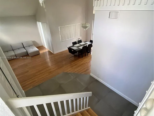 1231 NW 179th Ave, Pembroke Pines FL 33029