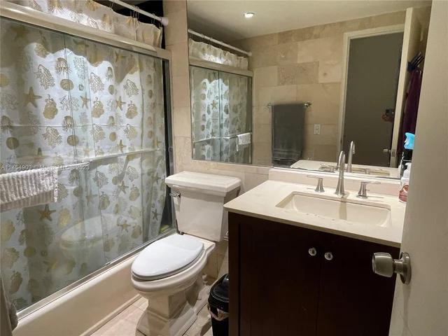 10185 Collins Ave # 222, Bal Harbour FL 33154