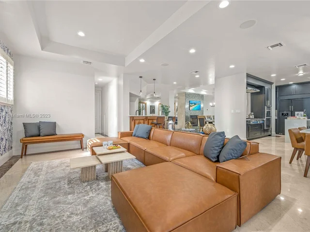 1958 Harbourview Dr, Fort Lauderdale FL 33316