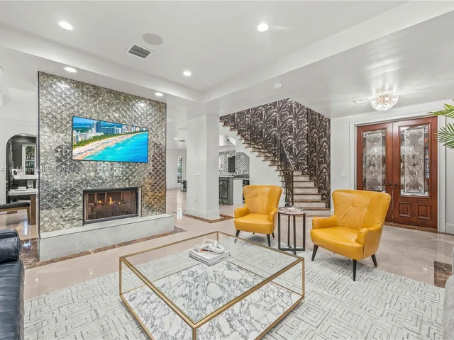 1958 Harbourview Dr, Fort Lauderdale FL 33316