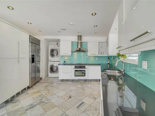 6485 SW 52nd St, Miami FL 33155