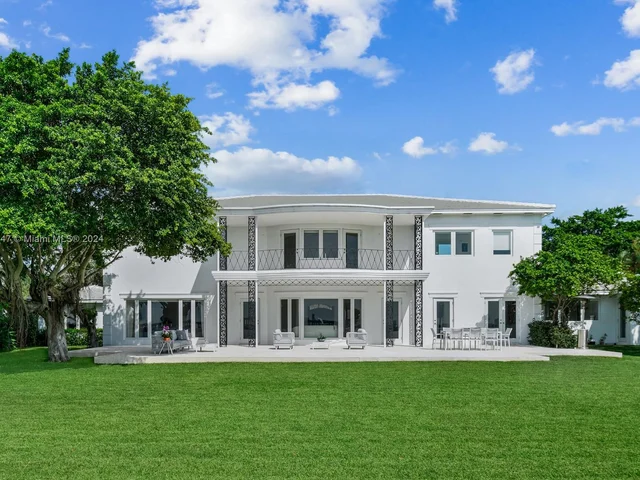 4355 Sabal Palm Rd, Miami FL 33137