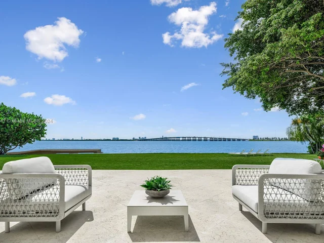 4355 Sabal Palm Rd, Miami FL 33137