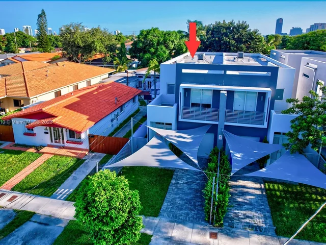 3570 SW 23rd St # 3570, Miami FL 33145