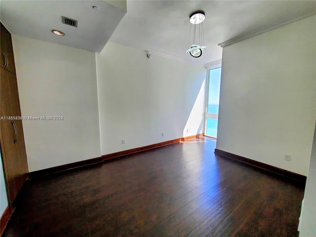16001 Collins Ave # 3601, Sunny Isles Beach FL 33160