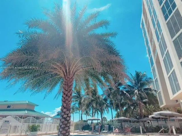 16699 Collins Ave # 2807, Sunny Isles Beach FL 33160