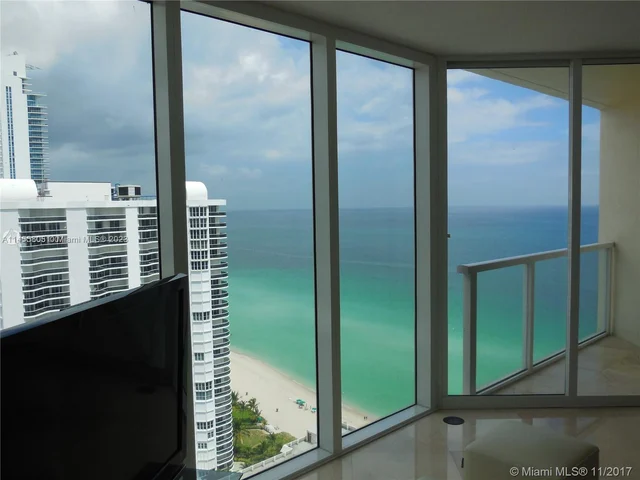 16699 Collins Ave # 2807, Sunny Isles Beach FL 33160