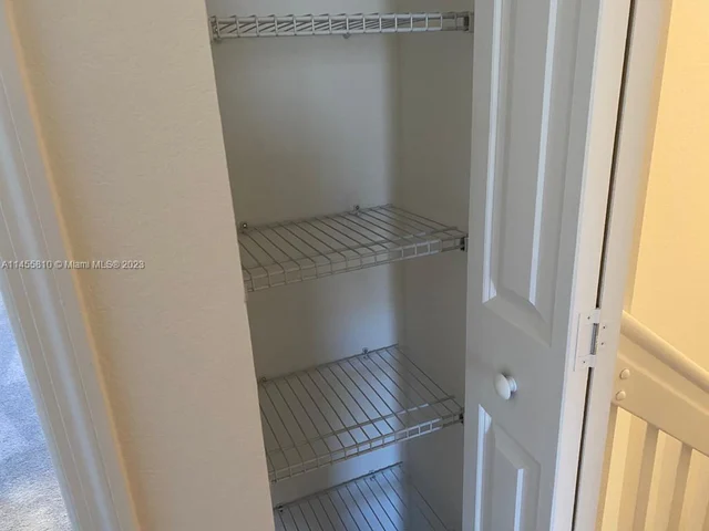 21416 NE 3rd Path # 21416, Miami FL 33179