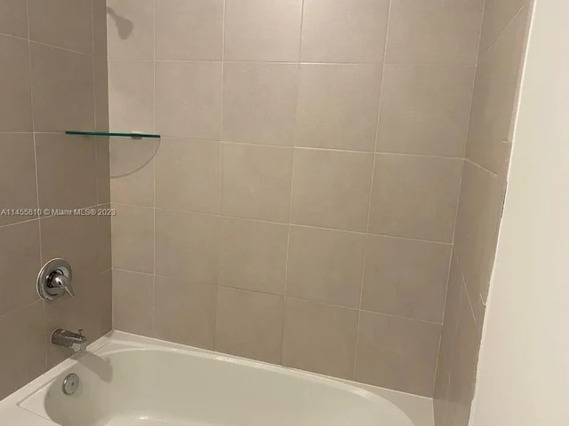 21416 NE 3rd Path # 21416, Miami FL 33179