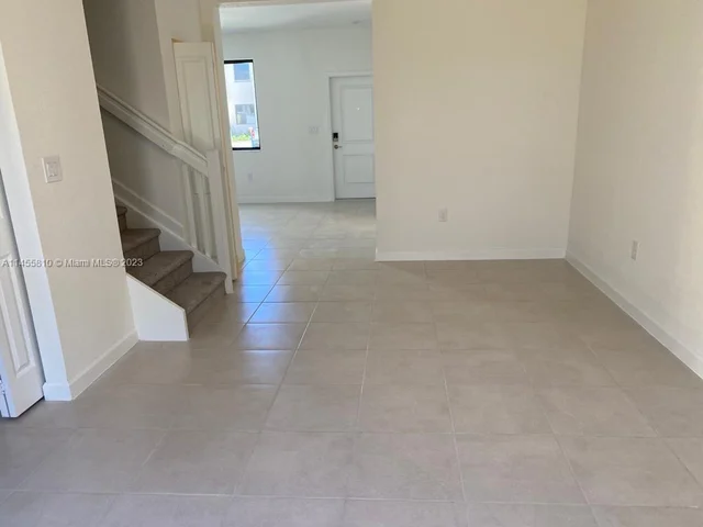21416 NE 3rd Path # 21416, Miami FL 33179