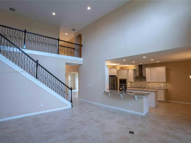 6981 Phillips Reserve Ct, Orlando FL 32819