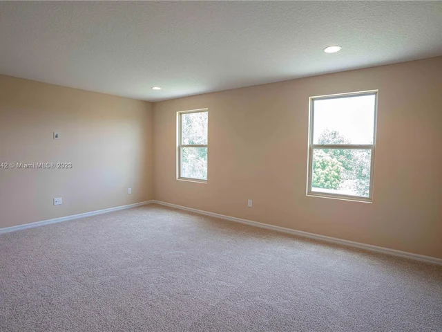 6981 Phillips Reserve Ct, Orlando FL 32819