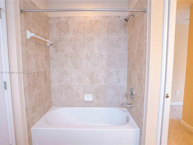 6981 Phillips Reserve Ct, Orlando FL 32819