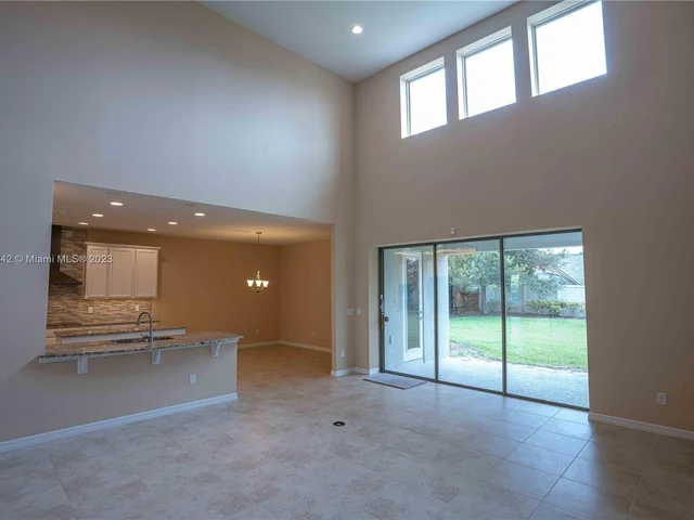 6981 Phillips Reserve Ct, Orlando FL 32819