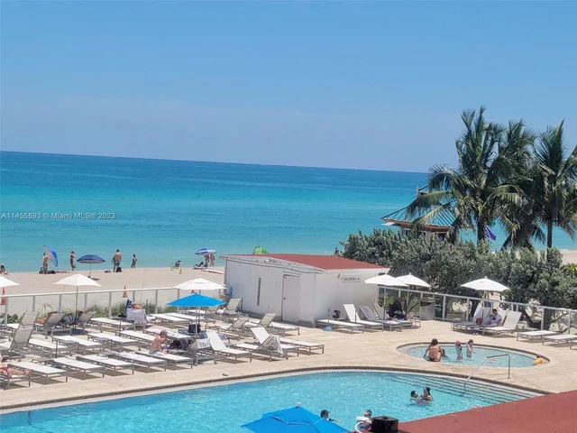 19201 Collins Ave # 114, Sunny Isles Beach FL 33160