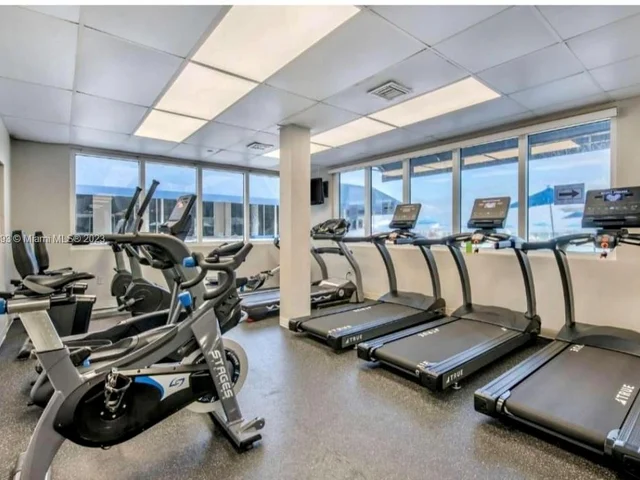 19201 Collins Ave # 114, Sunny Isles Beach FL 33160