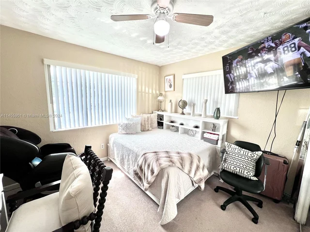 16035 SW 107th Ct, Miami FL 33157