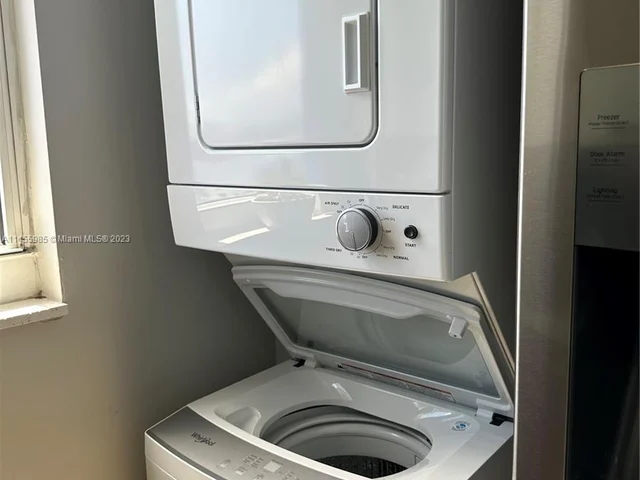 5085 NW 7th St # 816, Miami FL 33126