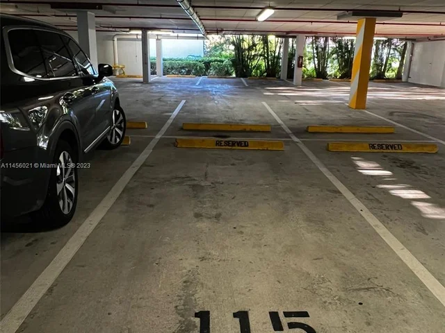 3165 NE 184th St # 6304, Aventura FL 33160