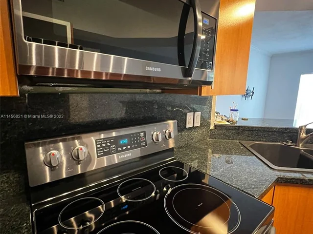 3165 NE 184th St # 6304, Aventura FL 33160