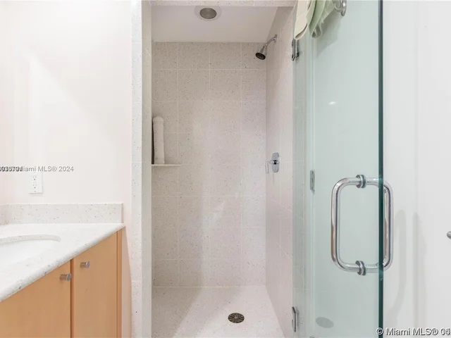 3801 Collins Ave # 1102, Miami Beach FL 33140