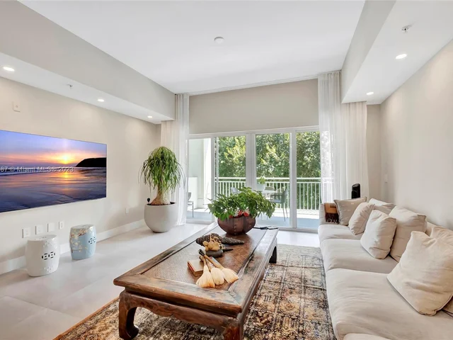 5300 NW 87th Ave # 1213, Doral FL 33178