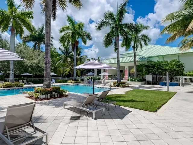 5300 NW 87th Ave # 1213, Doral FL 33178