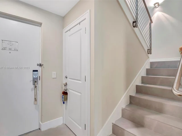 5300 NW 87th Ave # 1213, Doral FL 33178