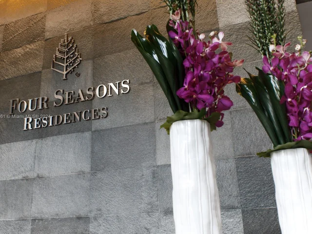 1425 Brickell Ave, Miami FL 33131