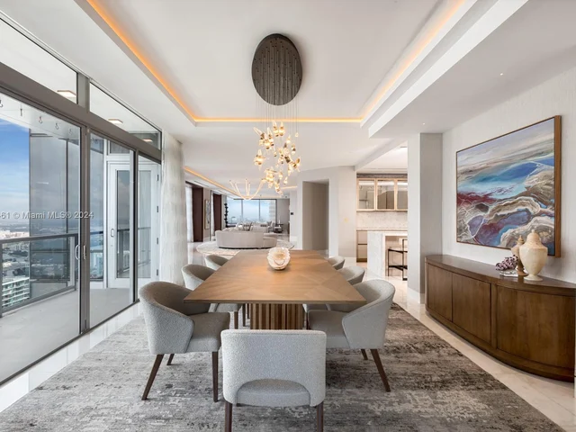 1425 Brickell Ave, Miami FL 33131