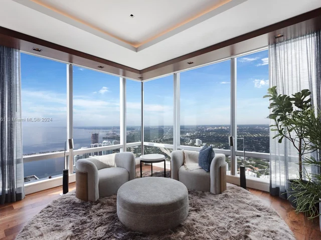 1425 Brickell Ave, Miami FL 33131