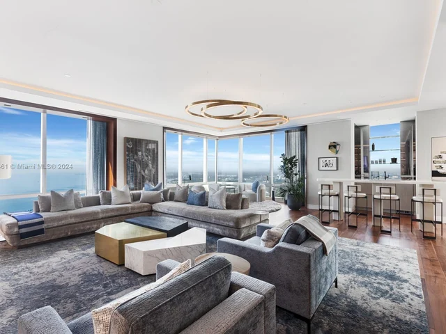 1425 Brickell Ave, Miami FL 33131