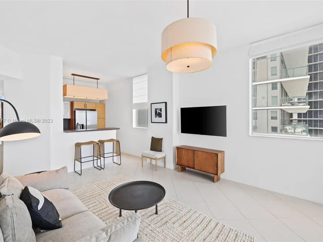 725 NE 22nd St # 7F, Miami FL 33137