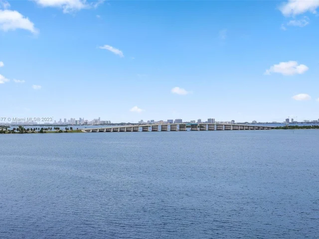 725 NE 22nd St # 7F, Miami FL 33137