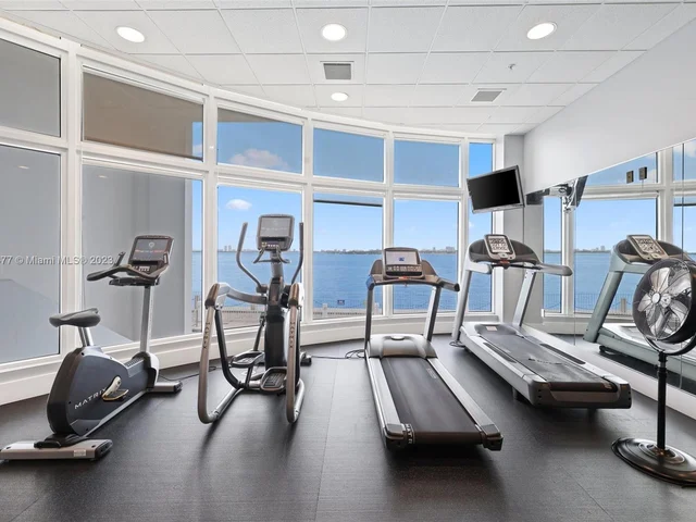 725 NE 22nd St # 7F, Miami FL 33137