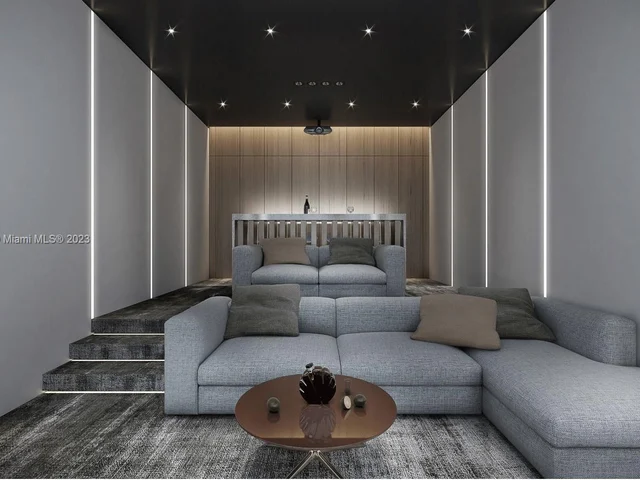 217 E Rivo Alto Dr, Miami Beach FL 33139