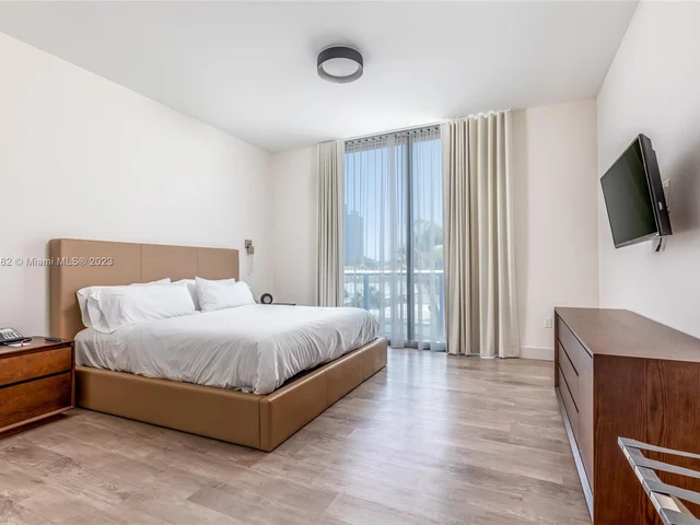 777 N Ocean Dr # S223, Hollywood FL 33019