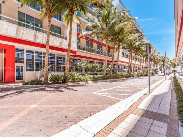 777 N Ocean Dr # S223, Hollywood FL 33019