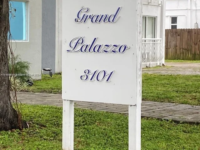 3101 SW 27th Ave # 301, Miami FL 33133