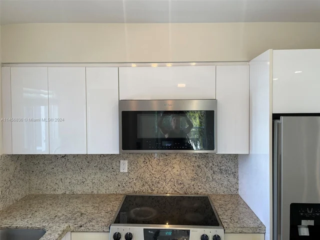 3101 SW 27th Ave # 301, Miami FL 33133